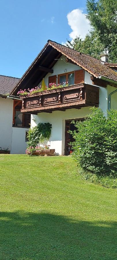 Ferienwohnung Nadine Egger Himmelberg Exterior photo